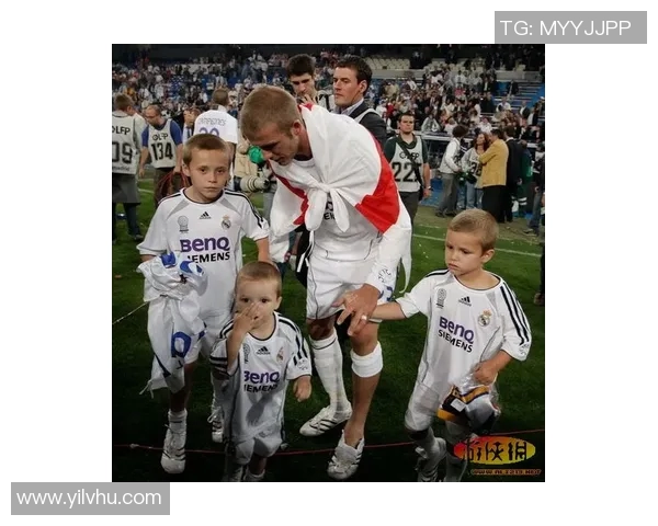 当今世界足坛顶级球星有哪些他们的名字和表现引发全球瞩目